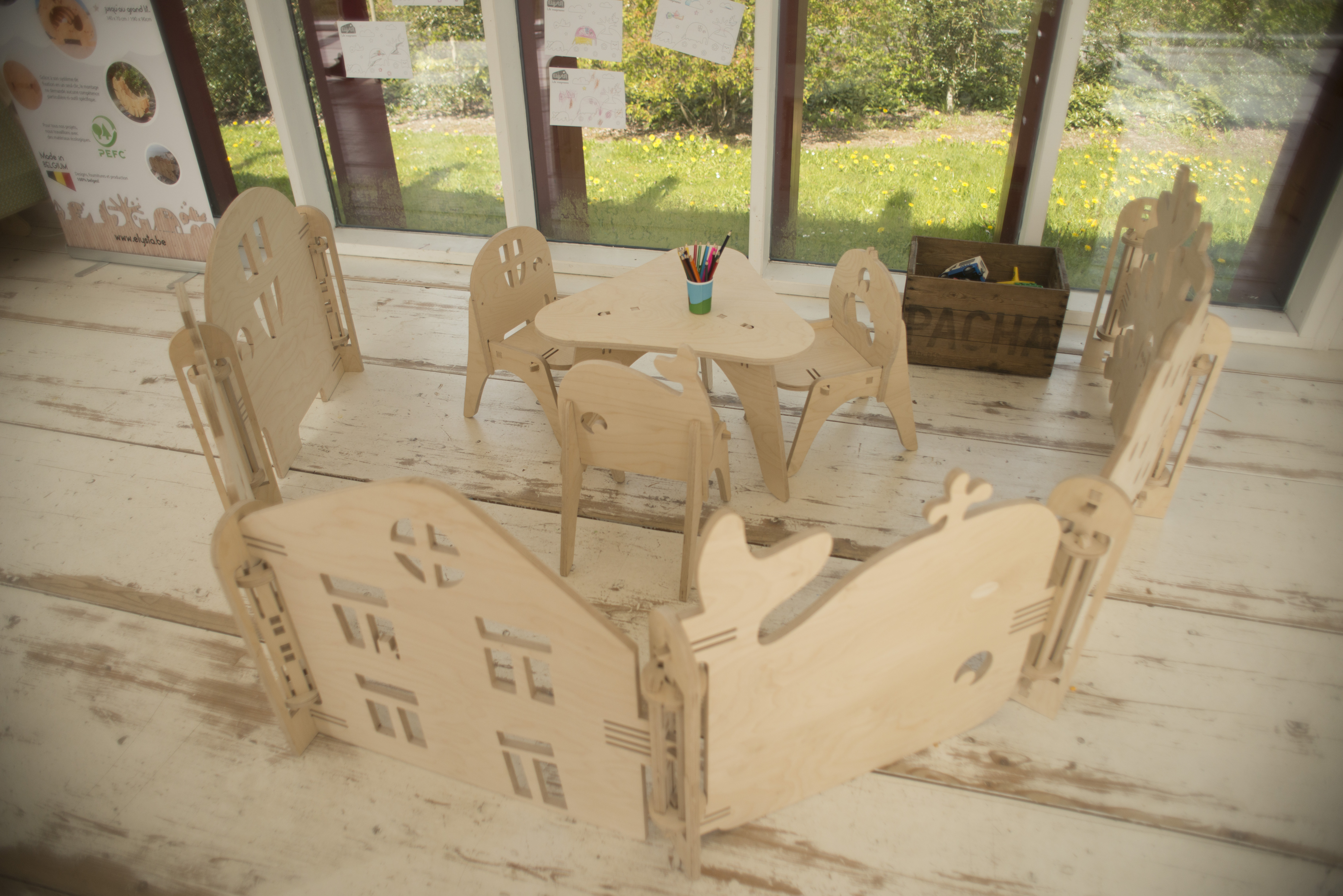 Ensemble Table et 3 Chaises